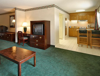 Executive Inn By Oyo Ridgeway I-77 Εξωτερικό φωτογραφία